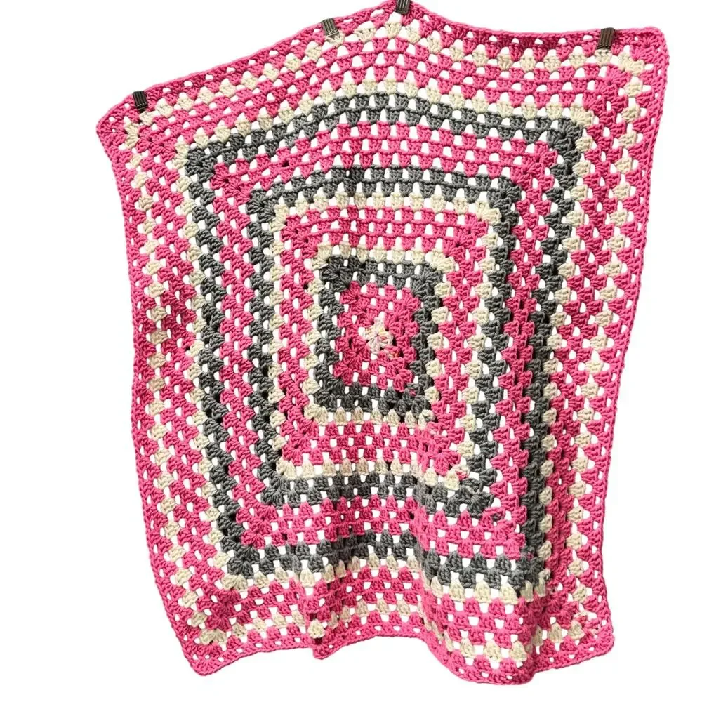 UNISEX Baby Blanket Handmade Classic‎ Retro Look Afghan NWOT STYLE #830